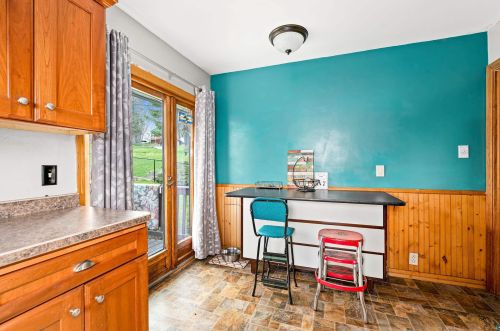 1317 Lincoln Park Dr, Duluth MN  55806-1130 exterior