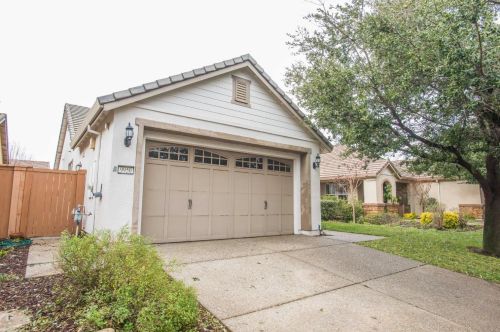9950 Kennet Way, Elk Grove CA  95757-5118 exterior