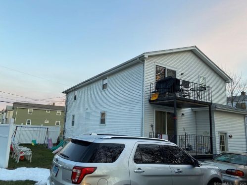 84 Symco Dr, New Britain CT  06053-1718 exterior