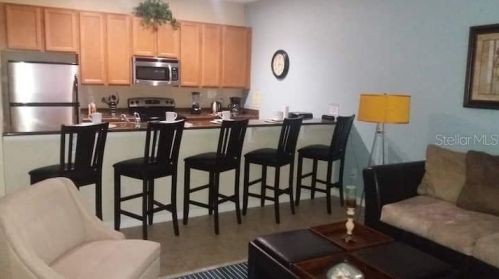 8979 Coco Palm Rd, Kissimmee, FL 34747-1584
