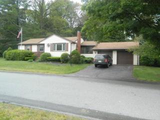 35 Crane St, Avon, MA 02322-1716