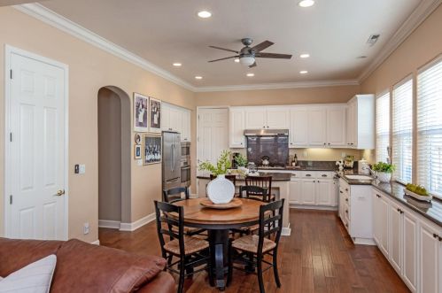 2415 Muirfield Way, Gilroy CA  95020-3065 exterior