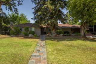 1682 San Ramon Ave, Fresno, CA 93711-2933