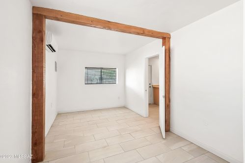 302 Oregon St, Tucson AZ  85706-3250 exterior