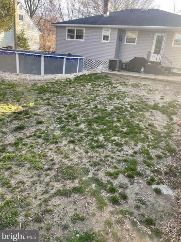 325 Nimitz Rd, Dover DE  19901-6636 exterior