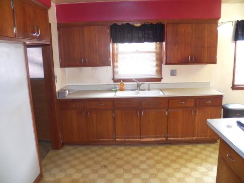 3360 Honey Crk Dr, Milwaukee WI 53221-4062 exterior