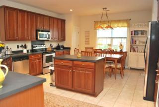 1449 Oakhurst Dr, Mount Pleasant SC  29466-9191 exterior