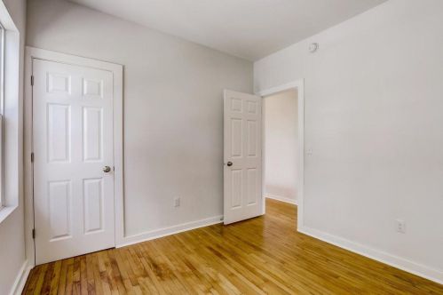 1101 72nd St, Milwaukee WI  53214-3119 exterior