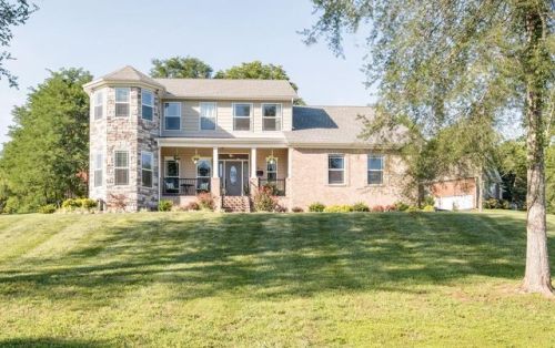 1351 Standing Stone Cir, Columbia, TN 38401-6788