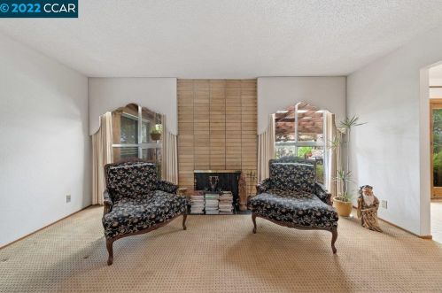 975 Kilkenny Way, Pinole CA  94564-2717 exterior