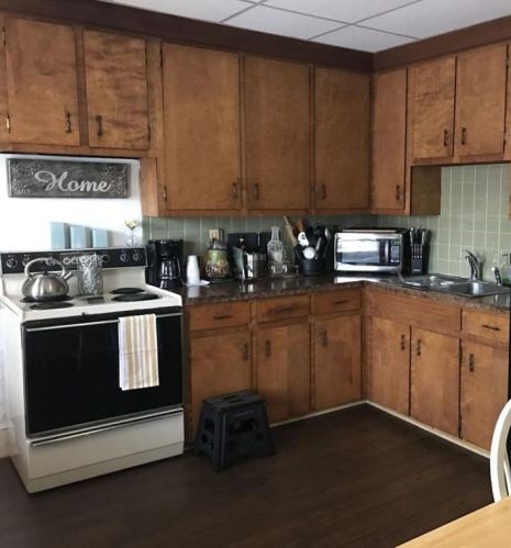 56 Middleton Ave, Middletown RI  02840-3645 exterior