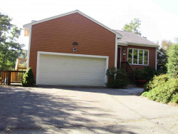 270 Kenrick St, Newton, MA 02458-2733