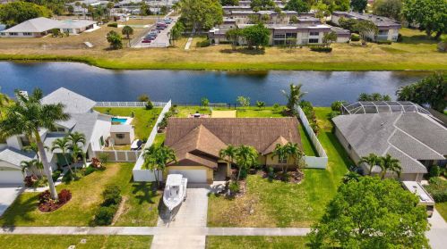 144 Park Rd, West Palm Beach, FL 33411-1563