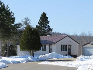 30 Fern Ct, Babbitt, MN 55706-1218
