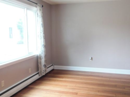 312 Thompson St, Latrobe, PA 15650-1455