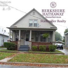 1510 Lindsley St, Sandusky, OH 44870-3420