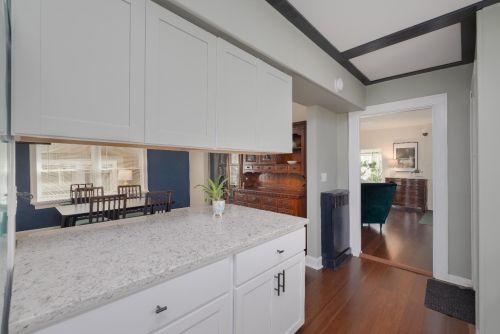 748 Beechwood Ave, Cincinnati OH  45232-1716 exterior