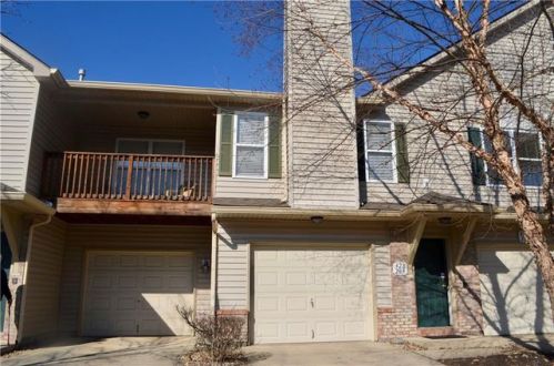 428 Creekwood Dr, Avon, IN 46123-9388