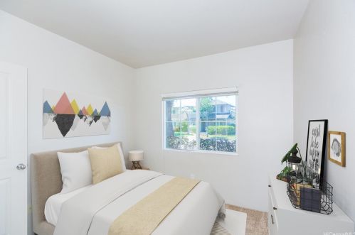 91-6570 Kapolei Pkwy, Ewa Beach HI  96706 exterior