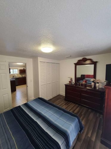 4903 Australian Ave, West Palm Beach FL  33407-2309 exterior