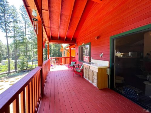 4116 Blackhawk Dr, Willits CA  95490-8777 exterior