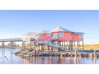 243 Lakeview Dr, Slidell, LA 70458-5913