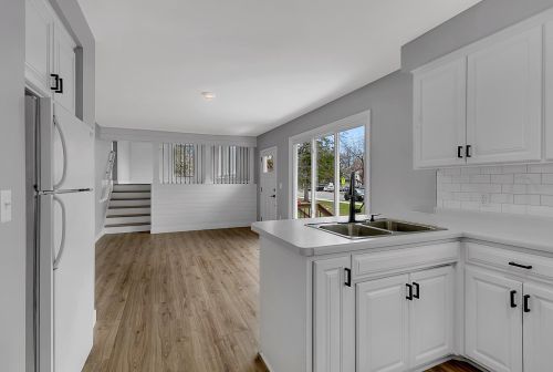 407 2 1/2 St, Sartell MN  56377-1708 exterior