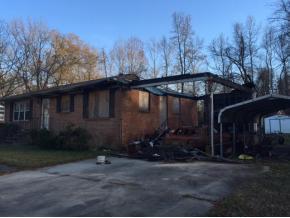 1860 Robin Hood Dr, Burlington, NC 27217-8797