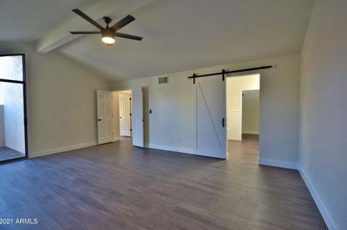 5529 Paradise Dr, Scottsdale AZ 85260-5433 exterior