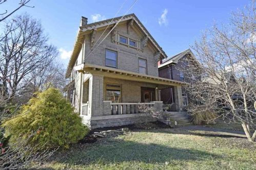 1345 Greenup St, Covington, KY 41011-3411