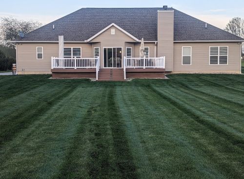 146 Fox Hill Dr, Chillicothe, OH 45601-7710
