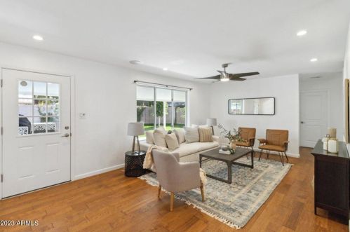 4133 35th St, Phoenix AZ  85018-4703 exterior