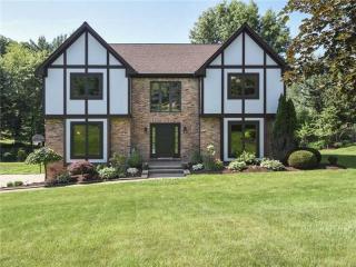 3868 Kim Ln, Gibsonia, PA 15044-9780