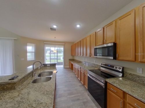 11443 Callaway Pond Dr, Riverview, FL 33579-2357