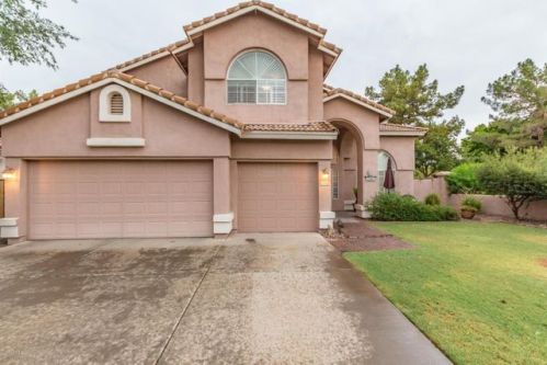 2302 Beachcomber Dr, Gilbert, AZ 85234-2882