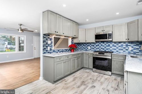 38 Bloomfield Ln, Willingboro NJ  08046-1513 exterior