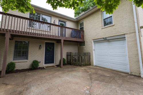 24 Greenbriar Ave, Covington KY  41017-2752 exterior