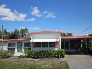 1406 Ridge Rd, Tavares, FL 32778-4039