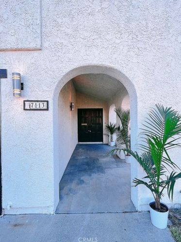 17113 Denker Ave, Gardena, CA 90247-5320