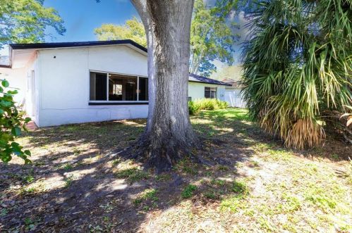 6373 Woodland Blvd, Pinellas Park FL  33781-4921 exterior