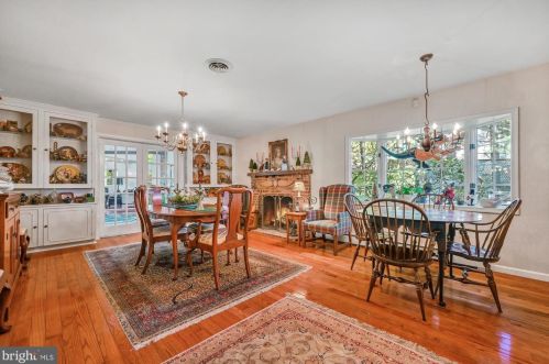 1743 Tall Oaks Rd, Molino PA  17961-9502 exterior