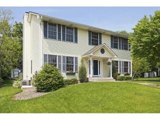 4645 Ithaca Ln, Minneapolis, MN 55446-3411