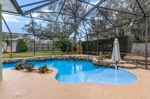 3260 Treetop Dr, Titusville, FL 32780-4808