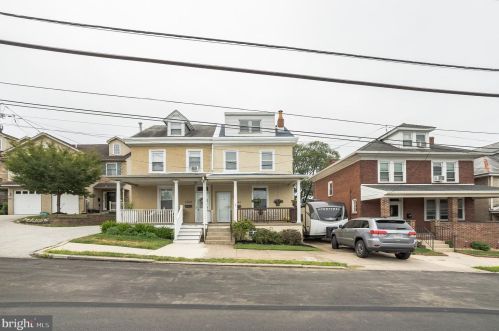 1041 Ford St, Norristown, PA 19405-1223