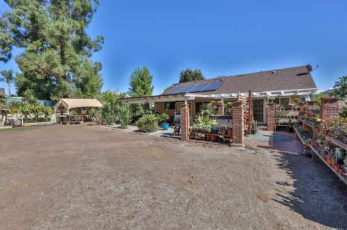 1124 Lostinda St, El Cajon CA  92019-3255 exterior