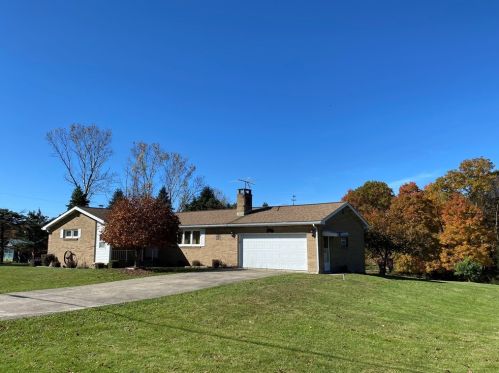 635 Solomon Temple Rd, Latrobe, PA 15650-3734