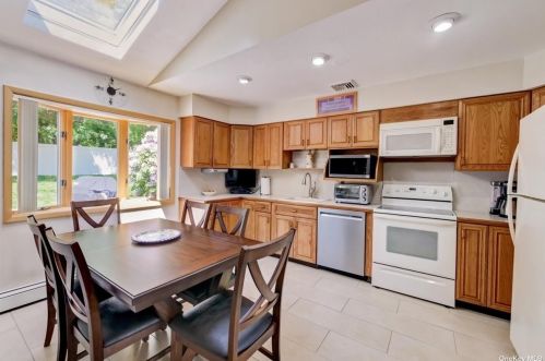 92 Forest Rd, South Setauket NY  11720-2256 exterior