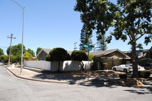 1679 Fairwood Ave, San Jose, CA 95125-4939