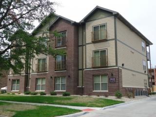 1614 Fairchild Ave, Manhattan KS  66502-4096 exterior