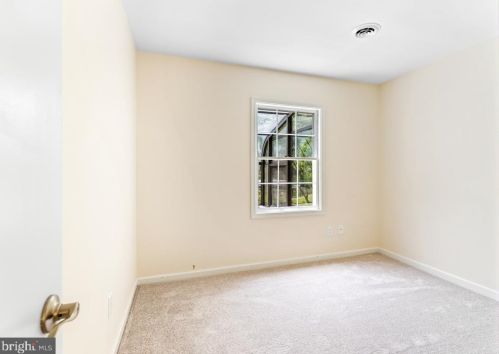 4 Willow Branch Pl, Fredericksburg VA  22405-1446 exterior